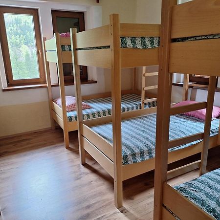 Dom Klementa Juga Hotel Lepena Bagian luar foto